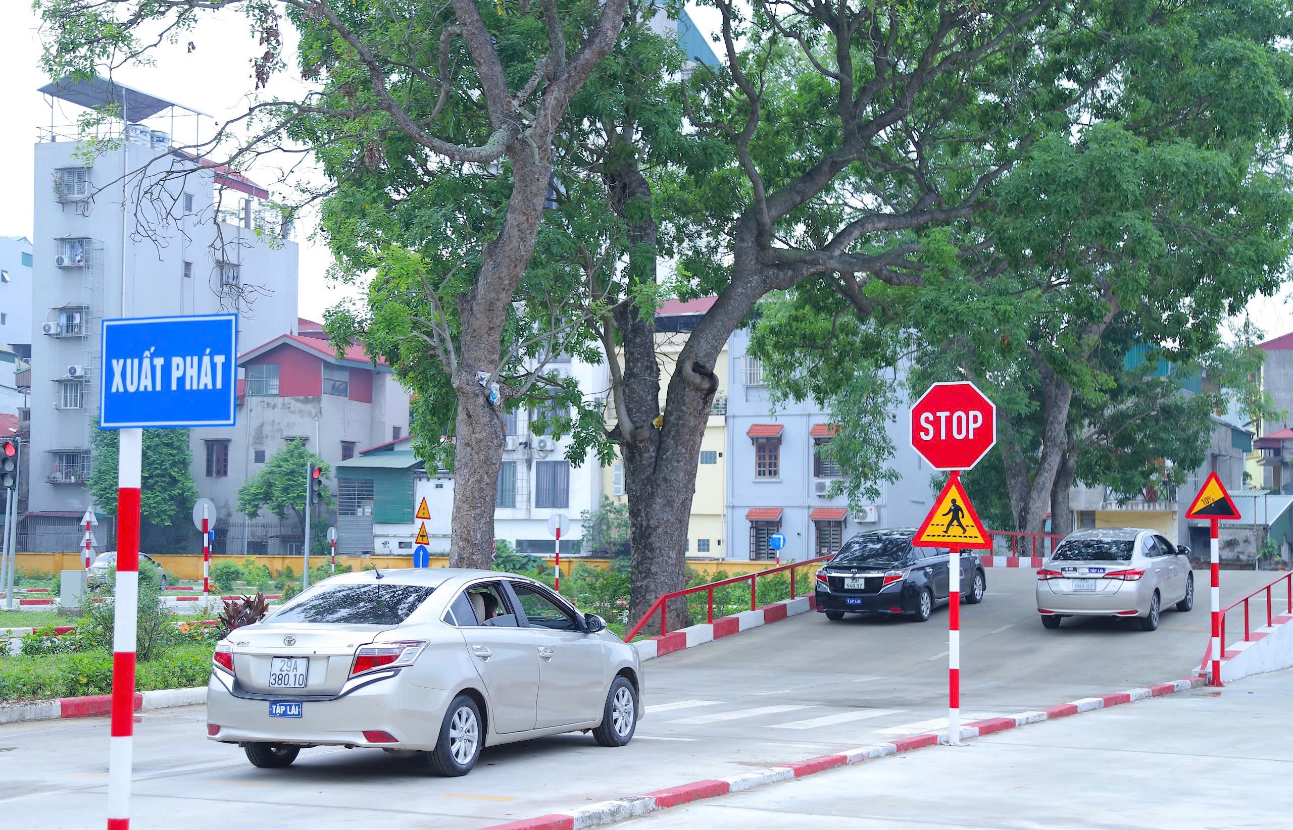 Nhiều chuyển biến tích cực tại các trung tâm đào tạo lái xe