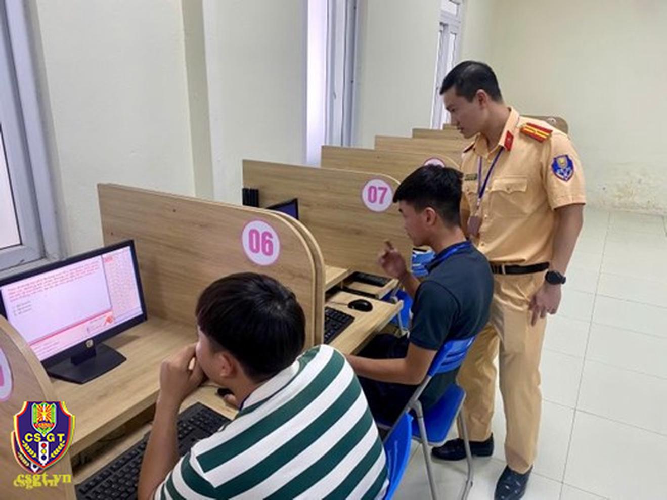 Lịch kiểm tra kiến thức pháp luật để phục hồi điểm giấy phép lái xe bị trừ
