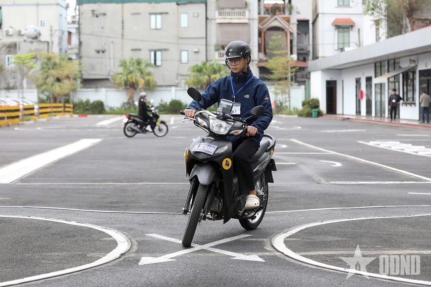 Hướng đến tạo thuận lợi cho người dân trong sát hạch giấy phép lái xe