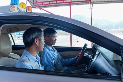 Cần tăng cường bảo đảm an toàn trong đào tạo lái xe